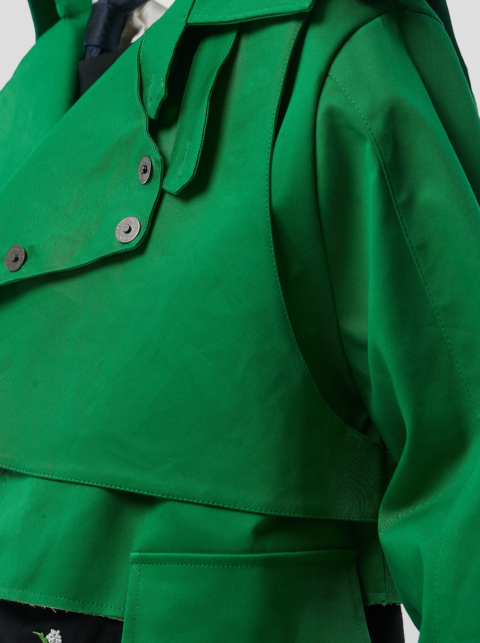 Trench Crop Trevor In Technical Kelly Green Fabric
