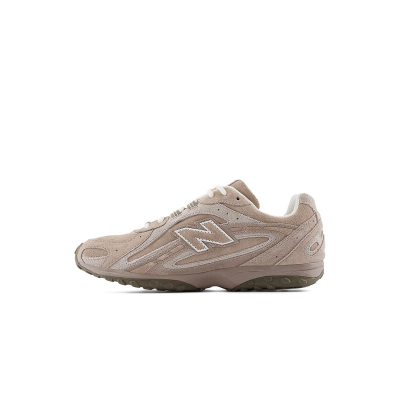 New Balance 204L Mushroom Arid Stone
