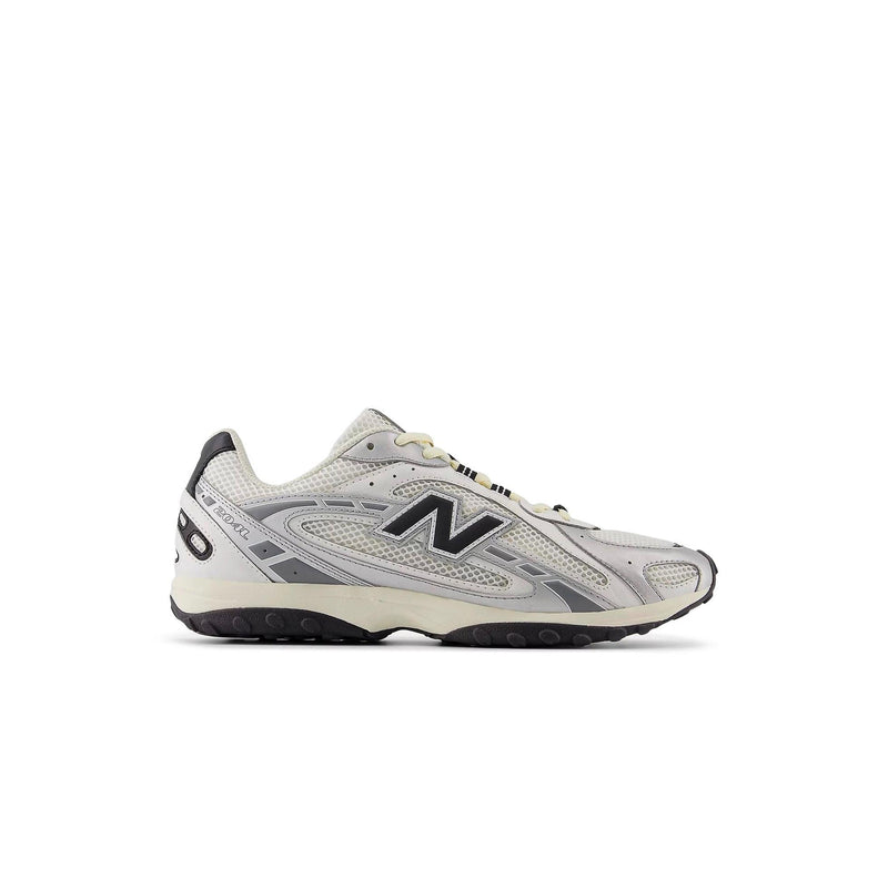 New Balance 204L Silver Metallic Black