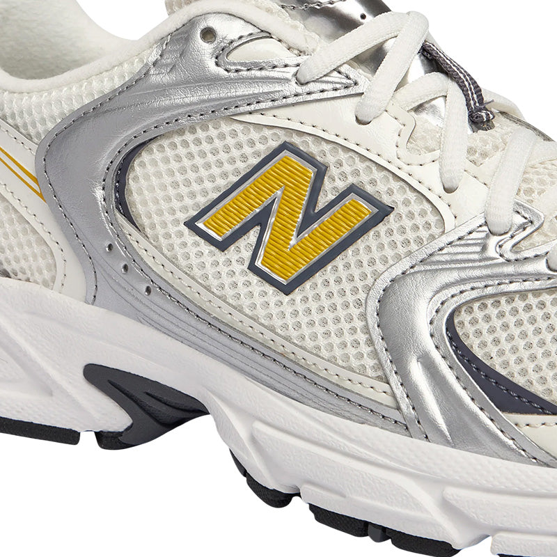 Baskets Femme New Balance U530