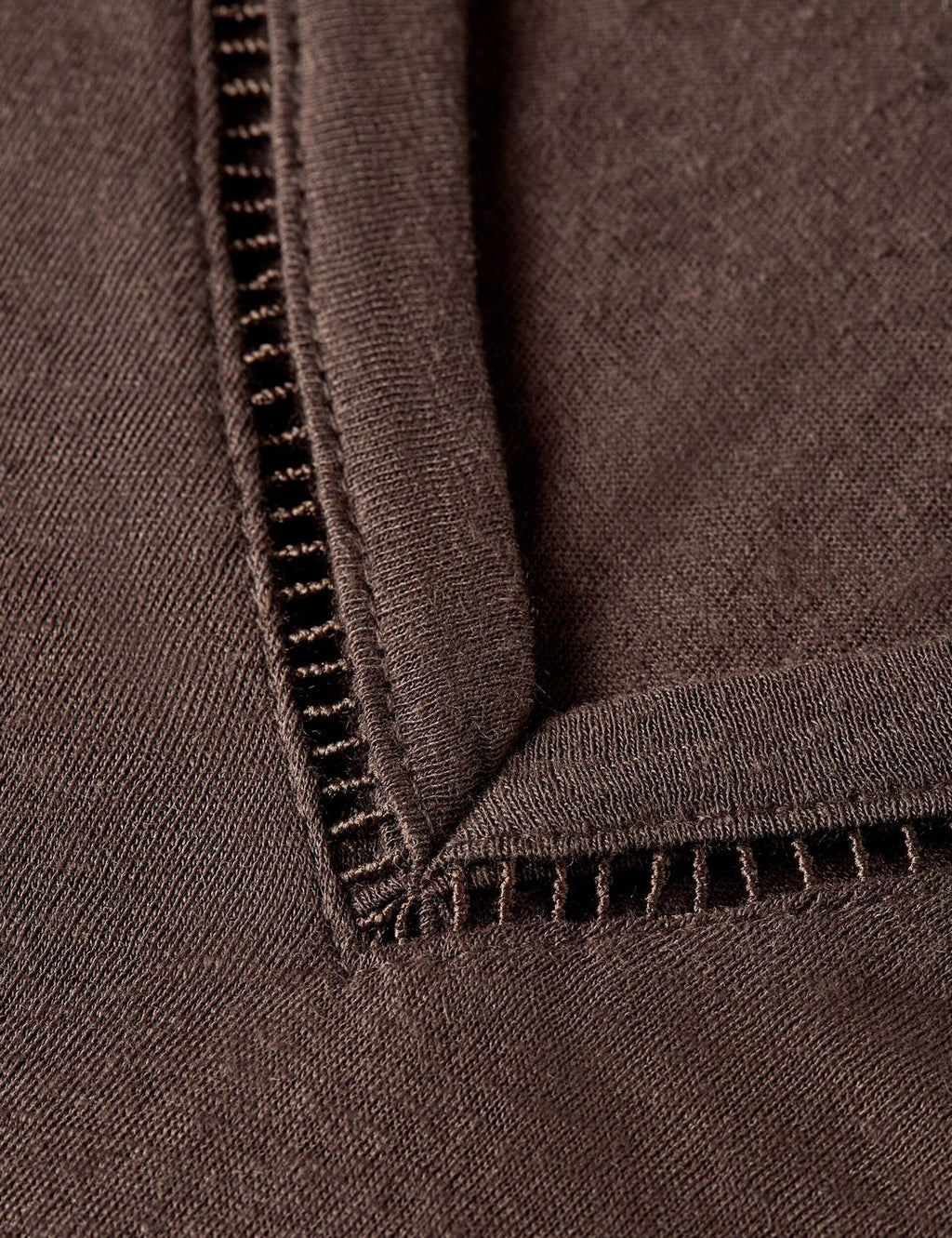 Linen V-Neck T-Shirt - Hot Fudge