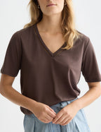 Linen V-Neck T-Shirt - Hot Fudge