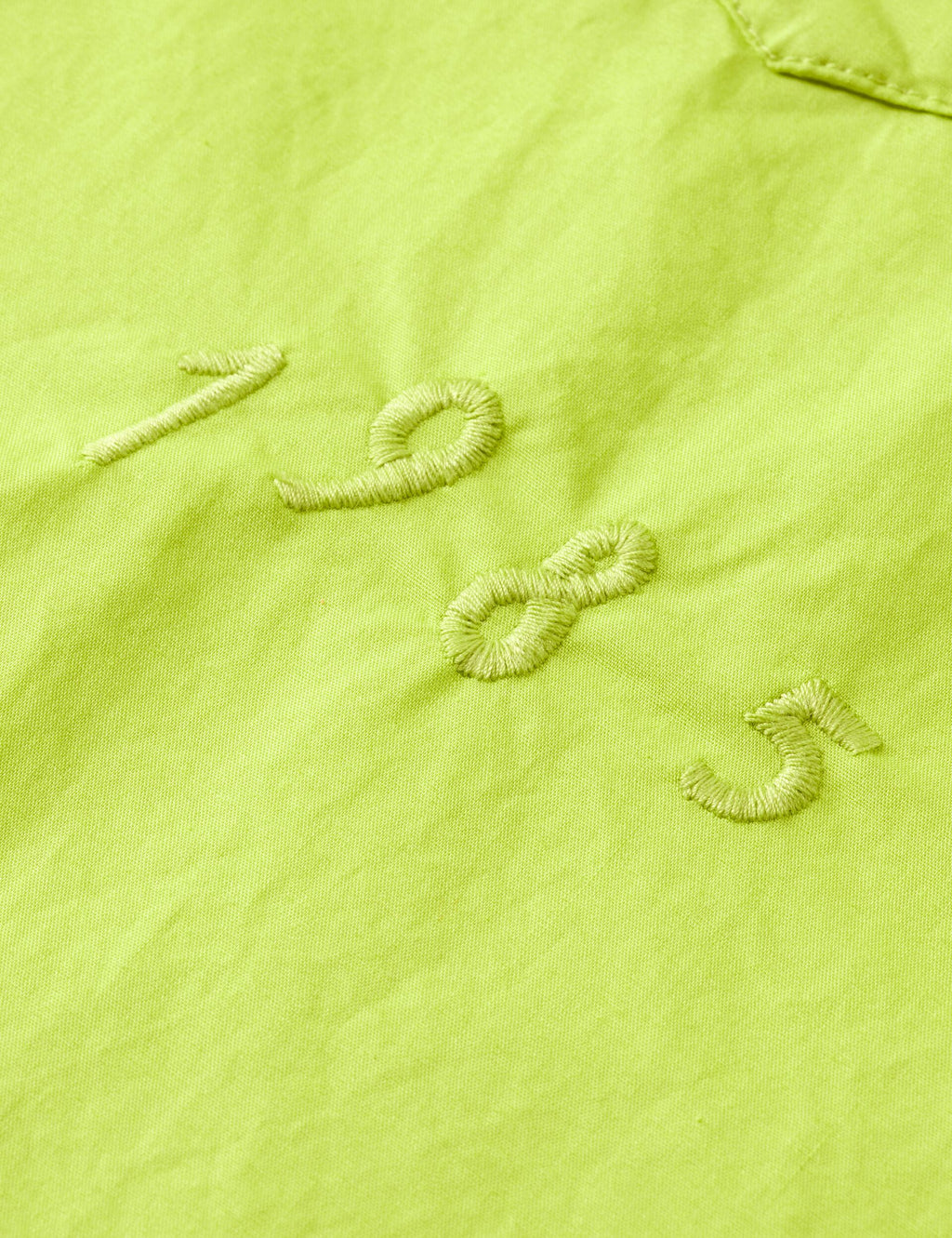 Broderad girlfriend-skjorta - Green Glow