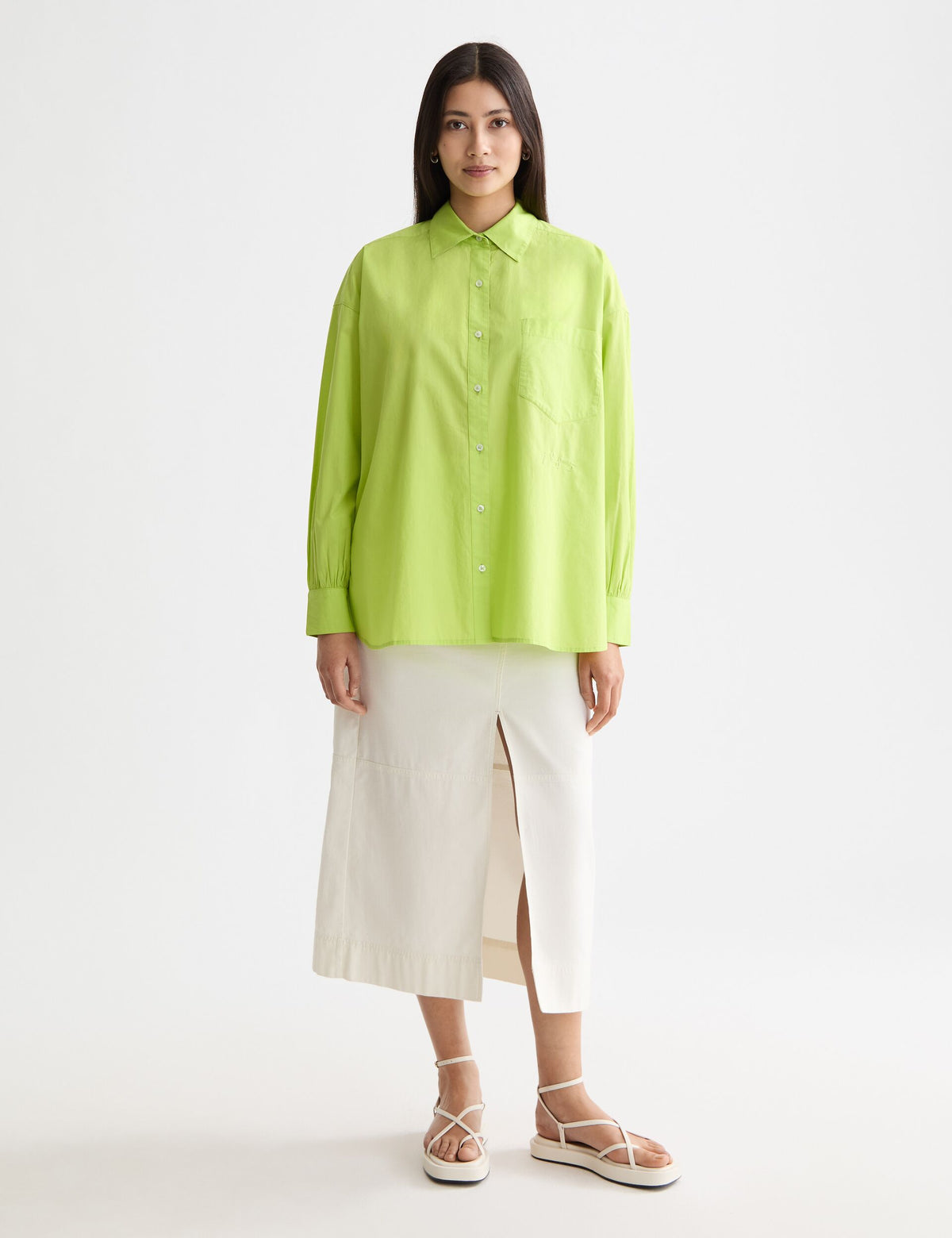 Broderad girlfriend-skjorta - Green Glow