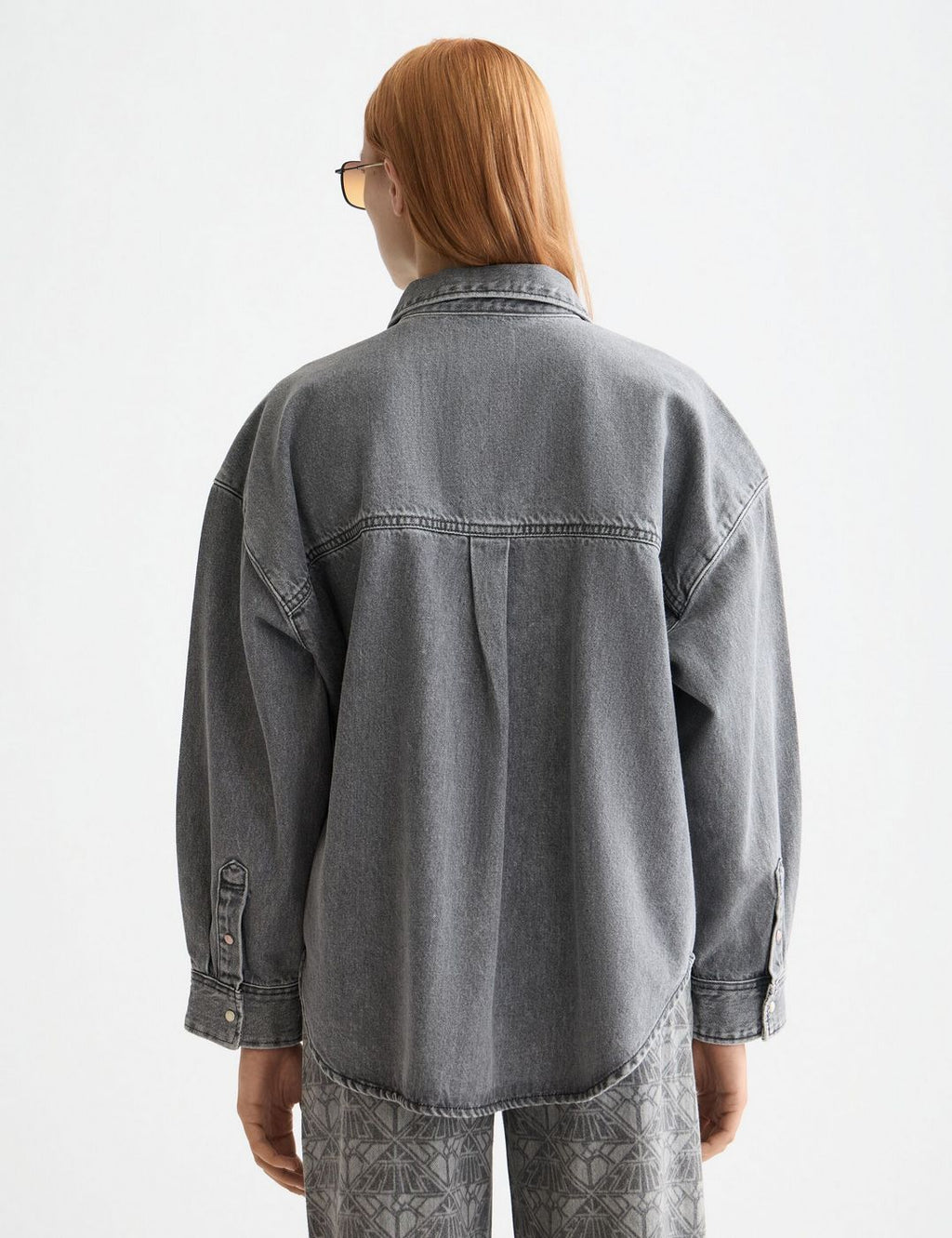 Overskjorta i tvättad denim — Black Spark