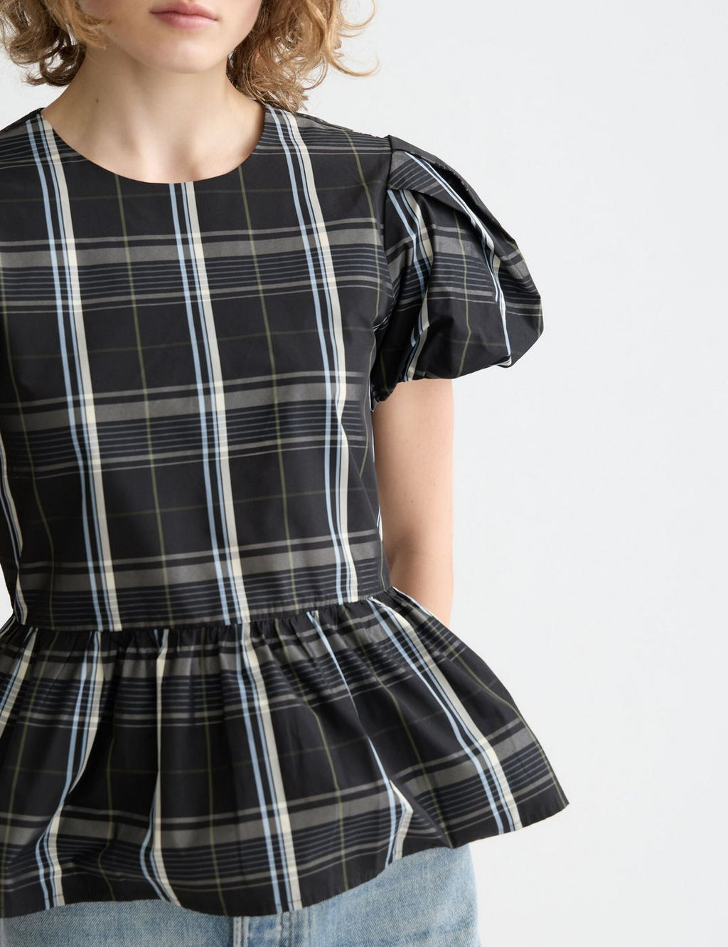 Kortärmad tafttopp med peplum - Rutig taft