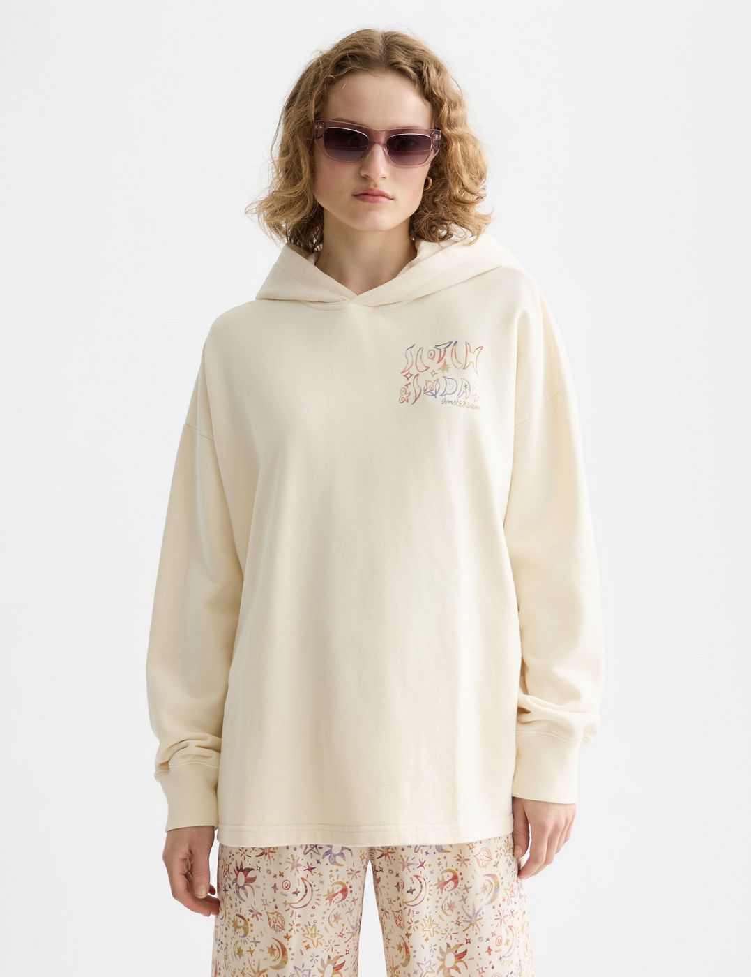 Sweat à capuche Washed Artwork - Eggnog
