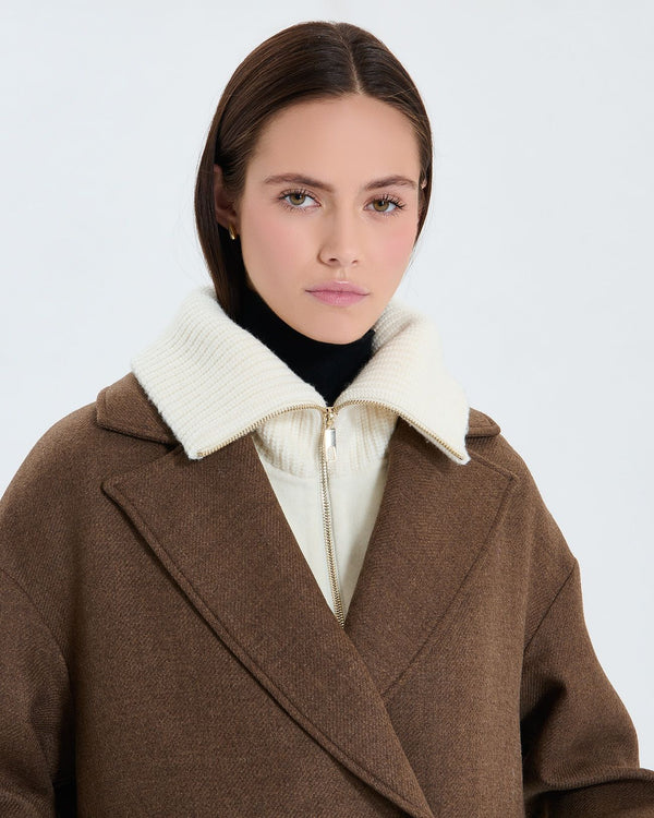 Ecru zip collar_1