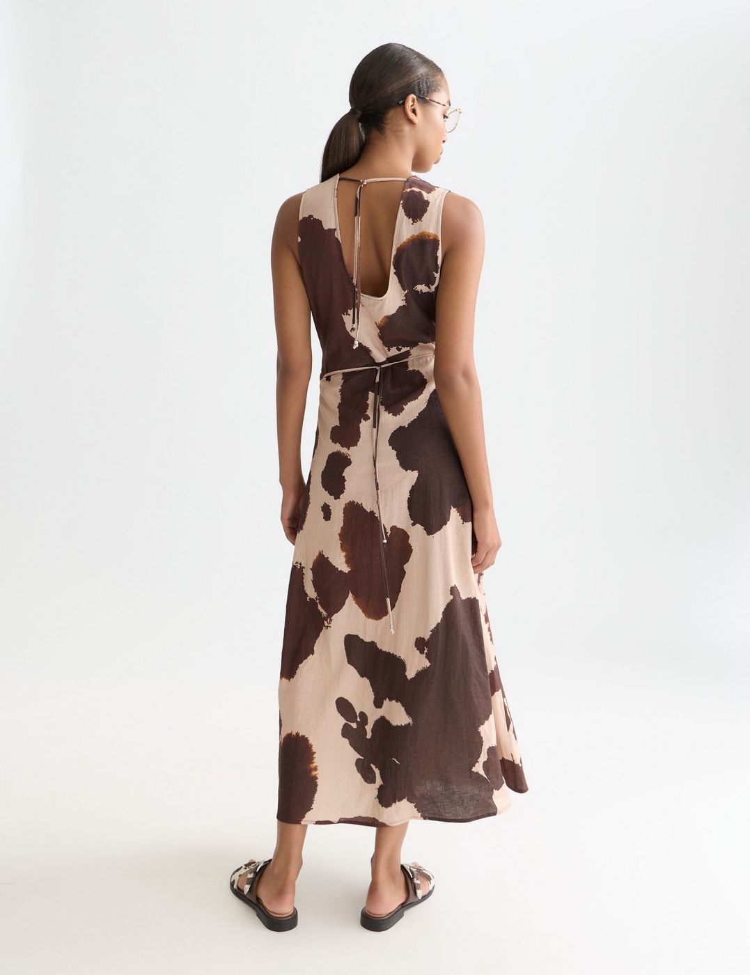 Robe Linen Ankle Length Wrap - Painterly Animal Eggnog