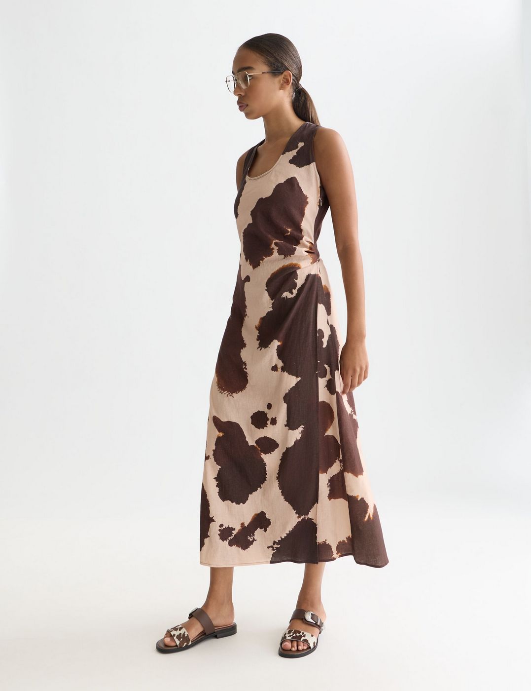 Robe Linen Ankle Length Wrap - Painterly Animal Eggnog