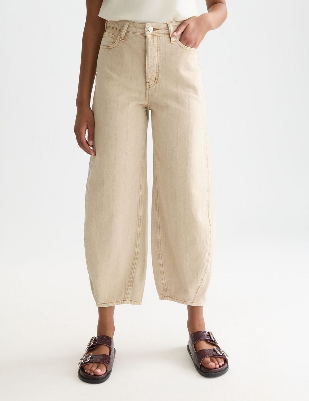 The Loop High Rise Barrel Leg - Travertine