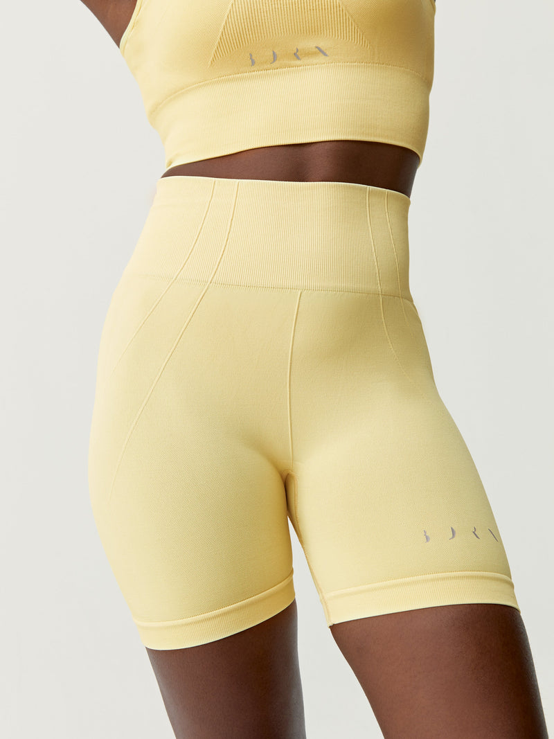 Short Urdhva - Jaune Doux - Femme