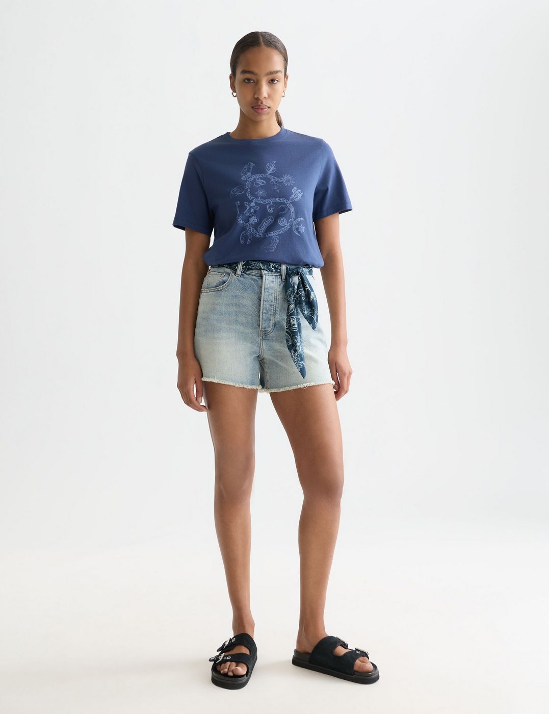 Short The Ray Denim With Tie Detail - Stoplight