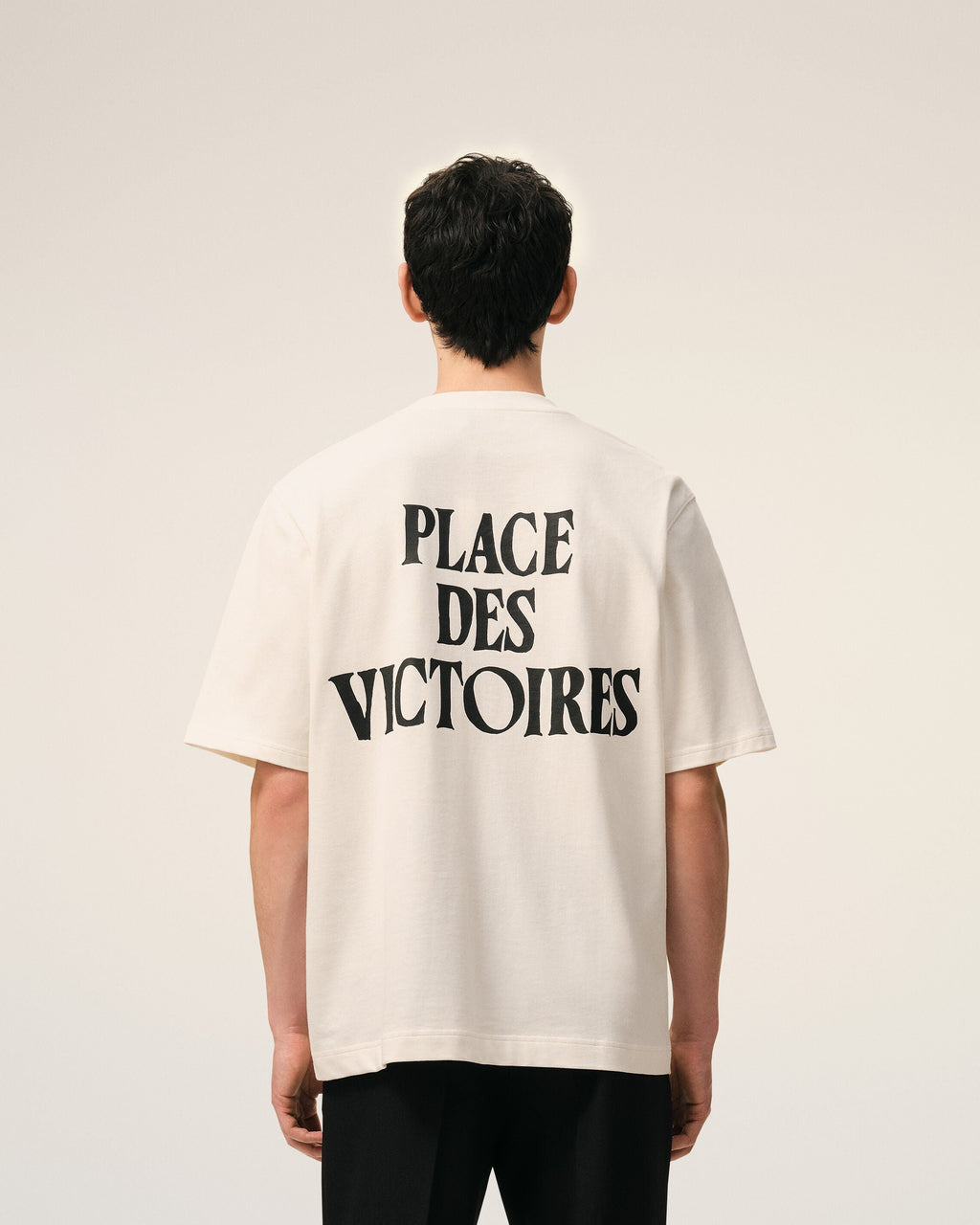 Ami Paris - Camiseta Place Des Victoires – Blanco