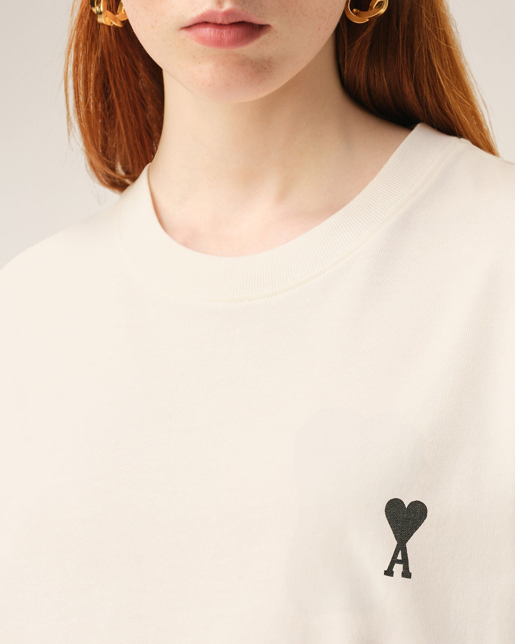 Ami Paris - Camiseta Place Des Victoires – Blanco