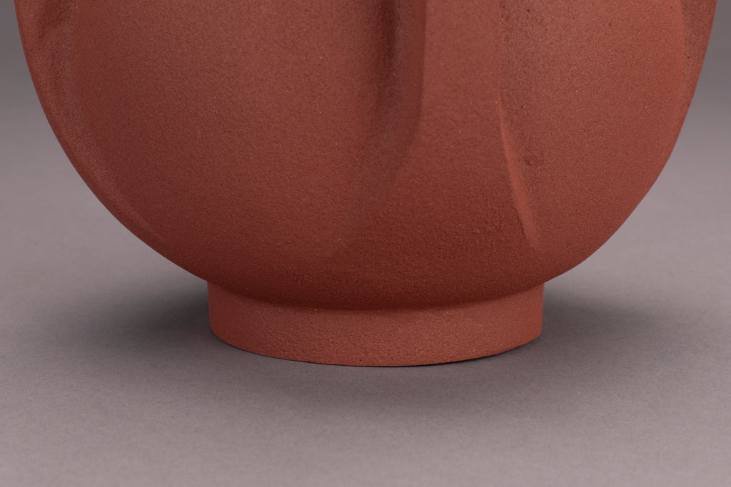 Thiago M - Vase - Aluminum - Terracotta Red