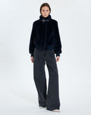 Veste courte en fausse fourrure marine_2