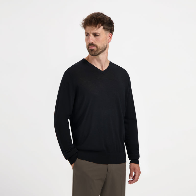 Pull V Neck 100% Merino - Basalt Black