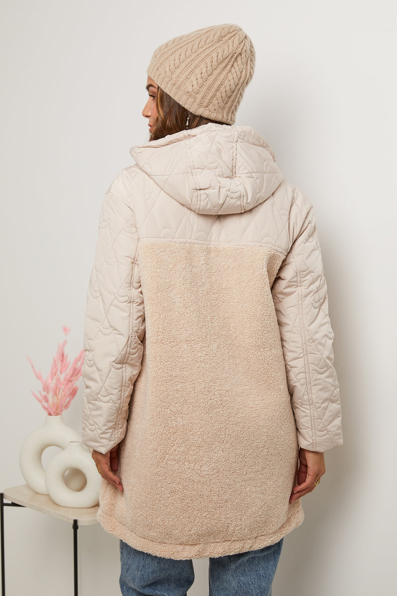 V8702 Puffer Jacket - Beige