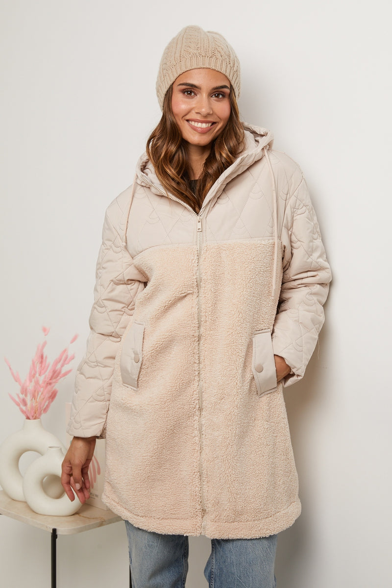 V8702 Puffer Jacket - Beige