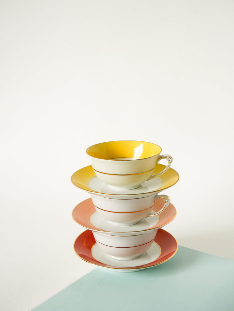 Duo De Tasses À Café Colorées Gda Limoges - Rose Et Jaune - Made In France - 1950