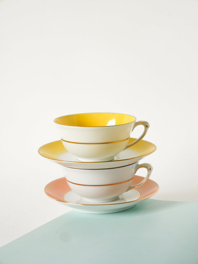 Duo De Tasses À Café Colorées Gda Limoges - Rose Et Jaune - Made In France - 1950