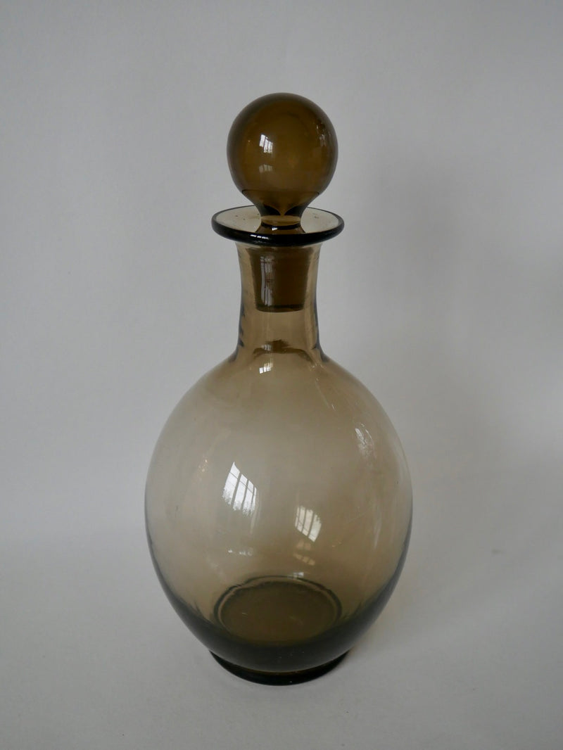 Ensemble Composé D'Une Carafe Et De De 9 Verres À Liqueur Design En Verre Fumé Art Déco - Années 30