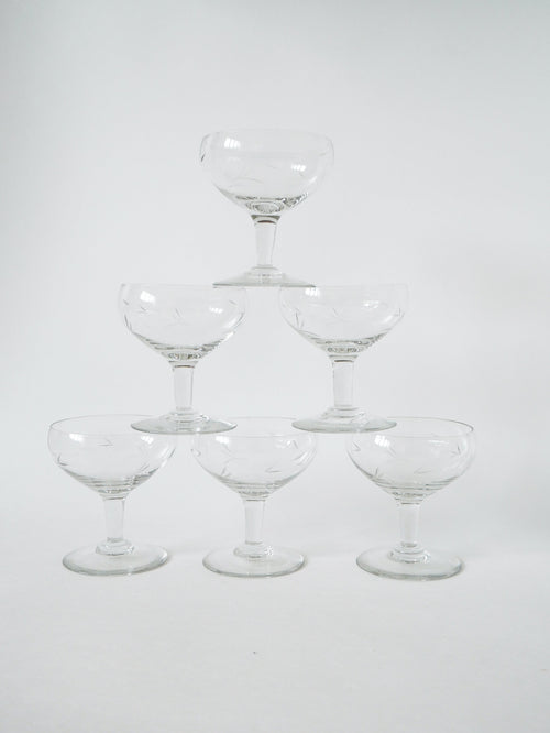 Lot De 6 Coupes À Champagne En Cristal Gravé - 1950 - 10 X 8.5 Cm