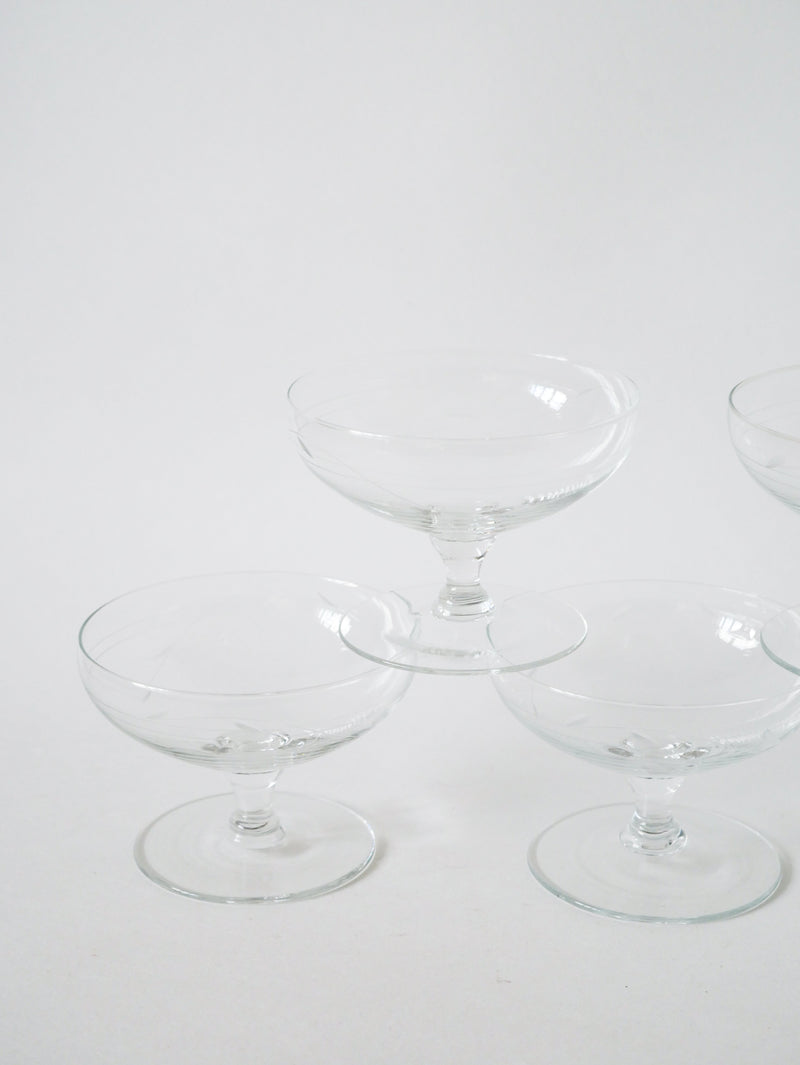 Lot De 5 Coupes À Champagne En Cristal Gravé 1950 9 X 6.5 Cm