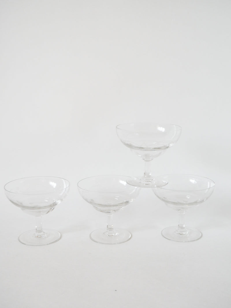 Lot De 4 Coupes À Champagne En Cristal Gravé - 1950 - 8.5 X 10 Cm