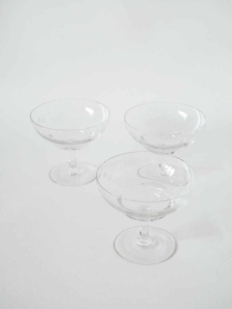 Lot De 4 Coupes À Champagne En Cristal Gravé - 1950 - 8.5 X 10 Cm