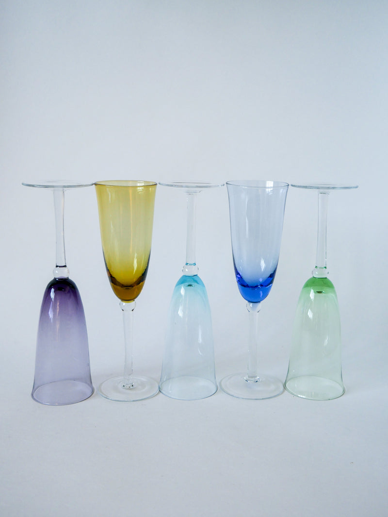 Ensemble De 5 Flûtes En Verre Coloré Multicolores - 1970