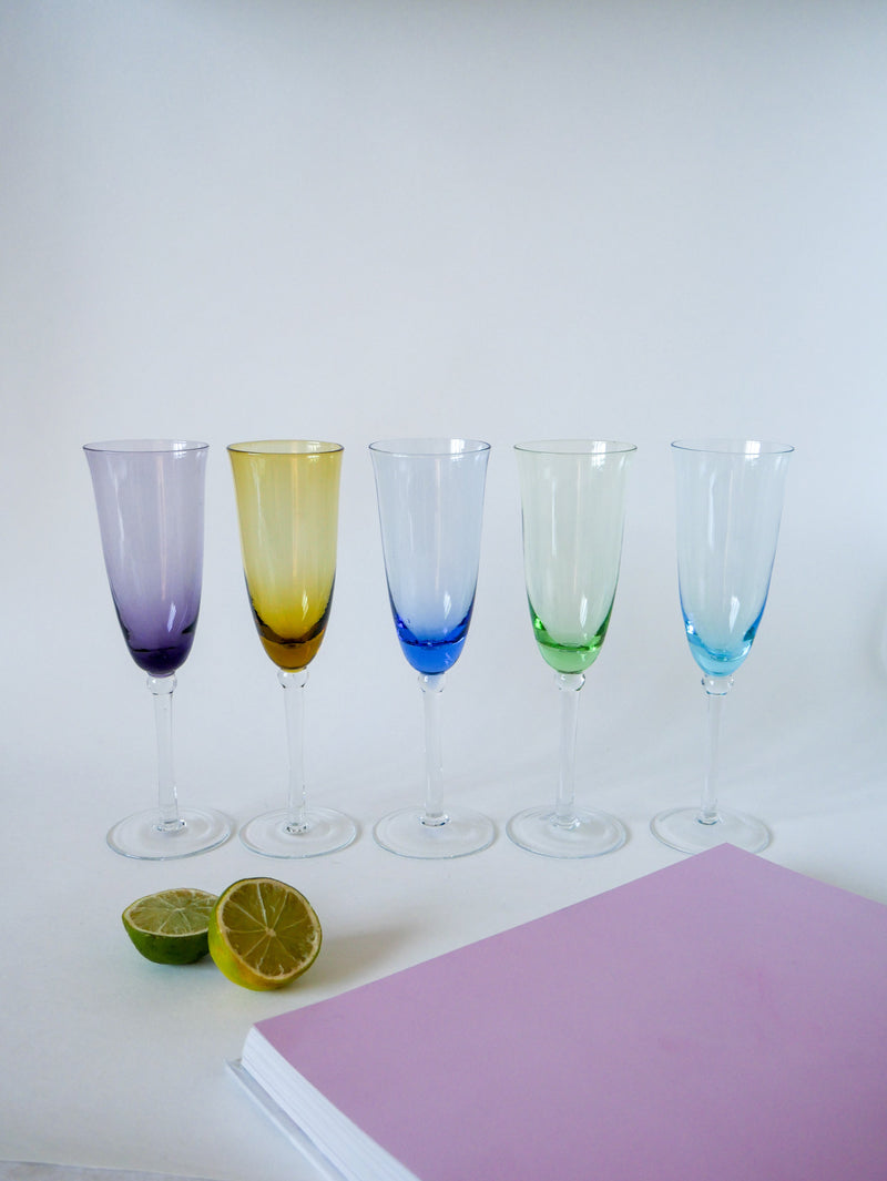 Ensemble De 5 Flûtes En Verre Coloré Multicolores - 1970