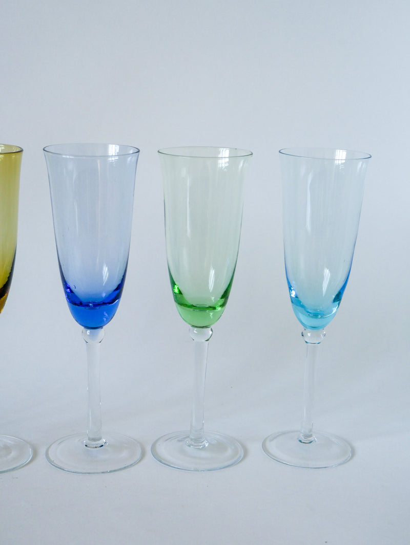 Ensemble De 5 Flûtes En Verre Coloré Multicolores - 1970