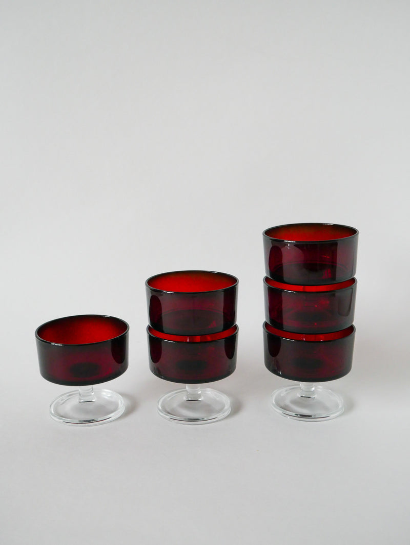 Lot De 6 Coupes À Champagne En Verre Bordeaux - Design - 1970