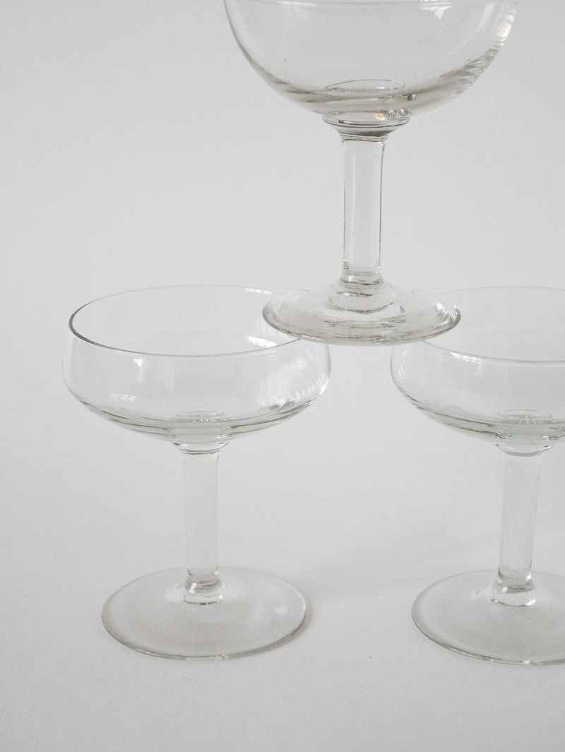 Lot De 5 Coupes À Champagne En Verre Soufflé - Début Xxème