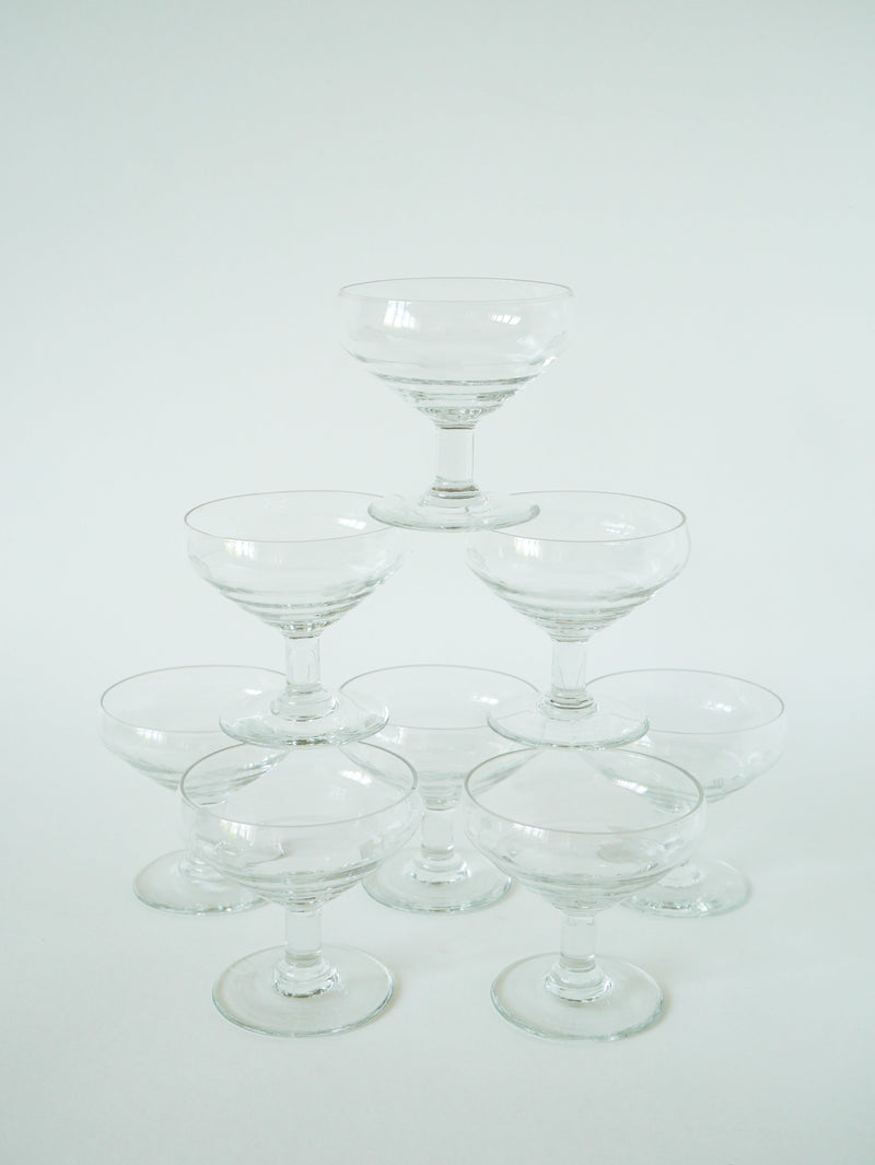 Lot De 8 Coupes À Champagne Gravées - Motifs Fleurs - 1960