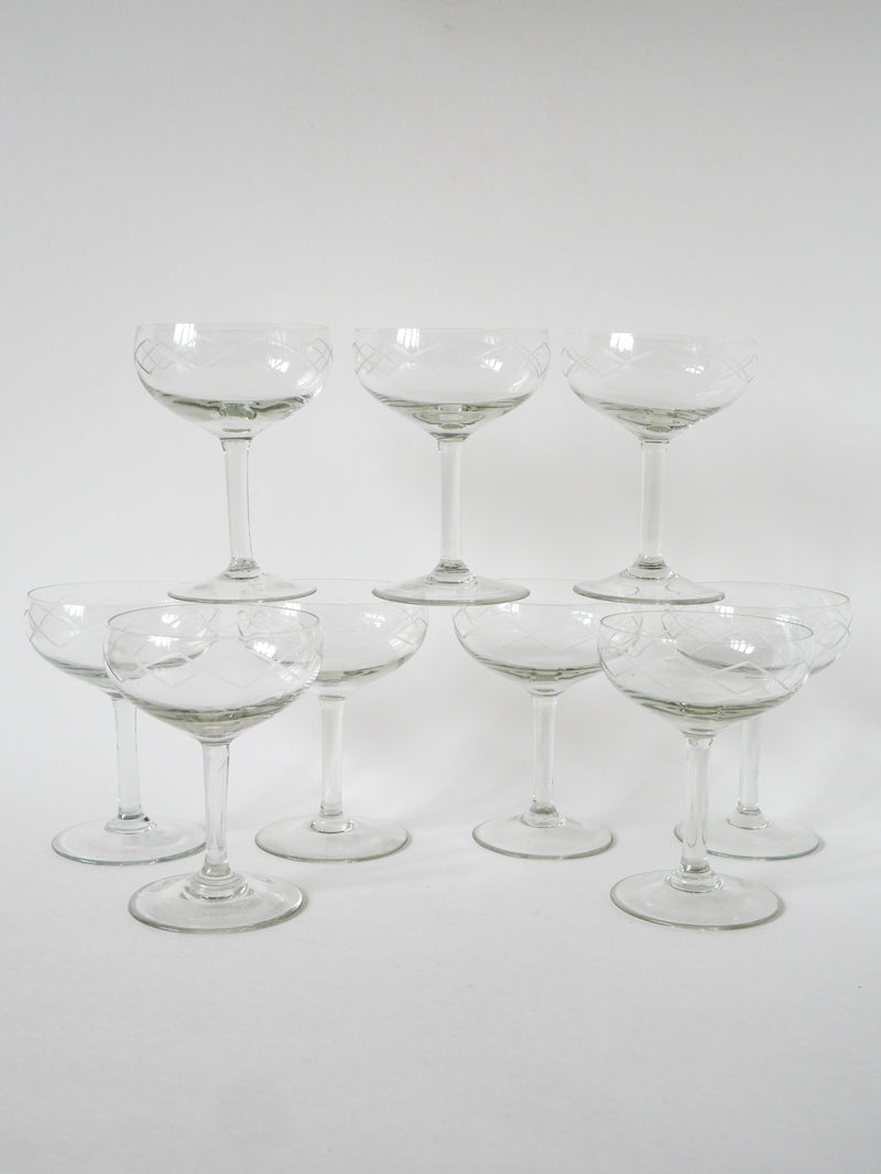 Lot De 9 Coupes À Champagne En Cristal Gravé - 1930