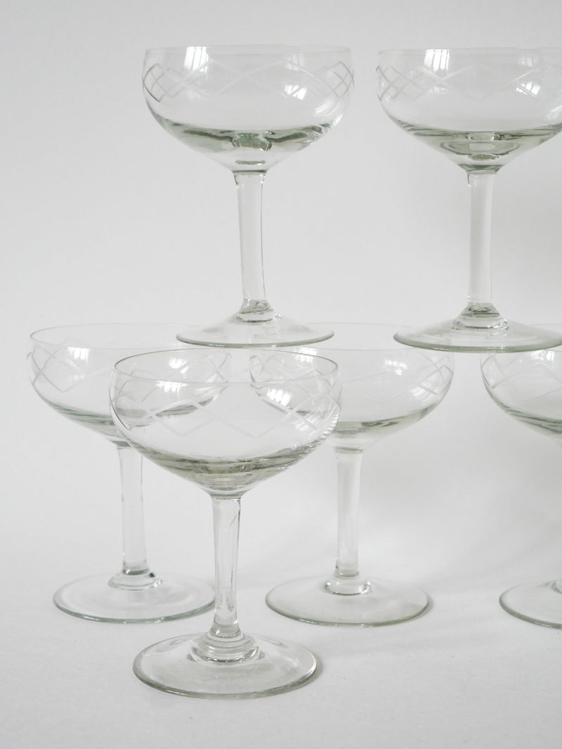 Lot De 9 Coupes À Champagne En Cristal Gravé - 1930