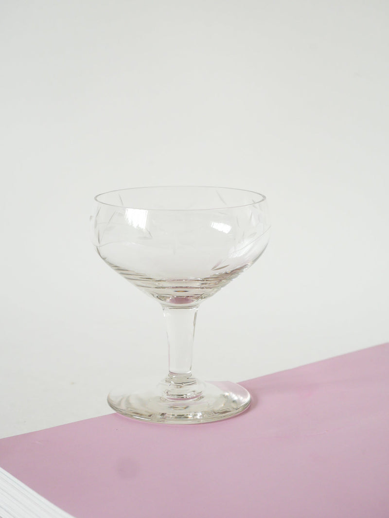 Ensemble De 4 Coupes À Champagne En Cristal Gravé - 1950