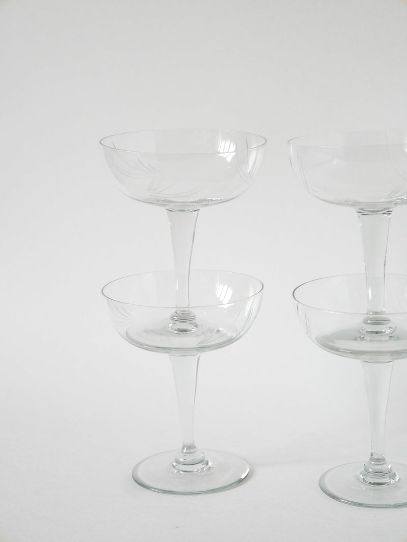 Ensemble De 7 Coupes À Champagne En Cristal Gravé - 1940