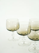 Lot De 5 Verres À Vin En Verre Fumé - 1970