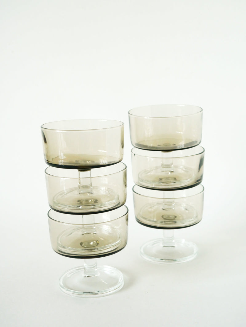 Ensemble De 6 Coupes À Champagne En Verre Fumé - Design - 1970