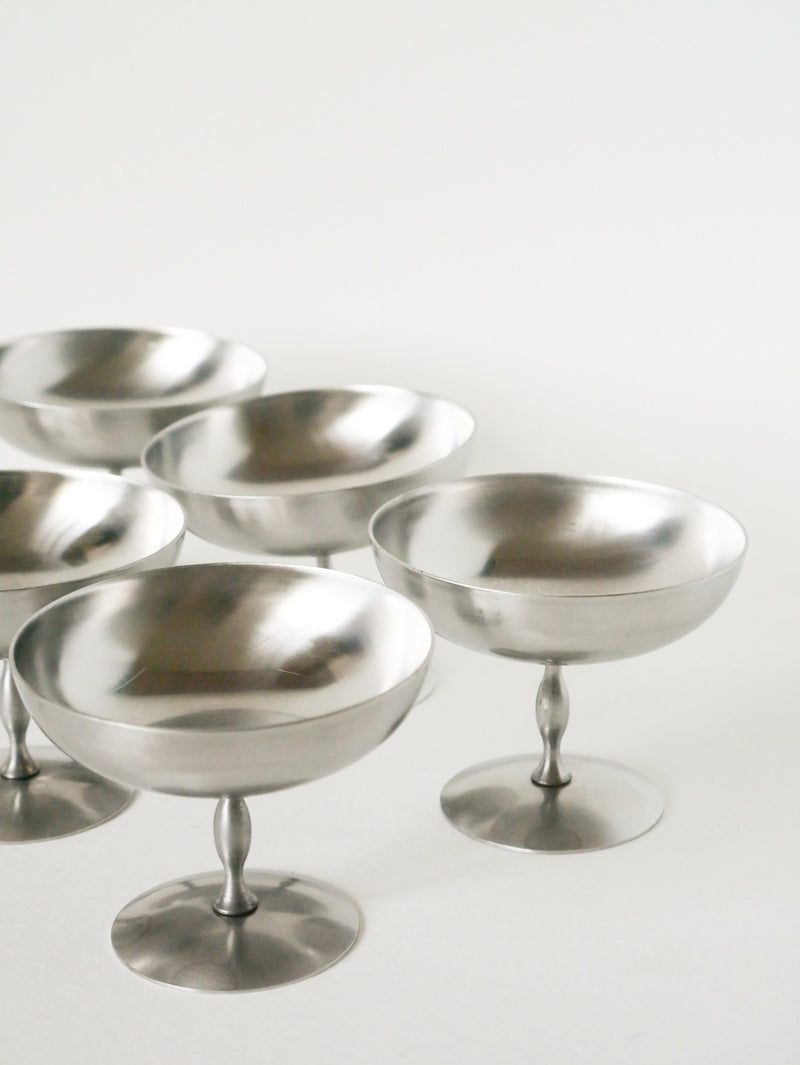 Ensemble De 6 Coupes À Glace En Inox Hautes Et Mats - Pieds Fins Forme Libre - Design - 1970