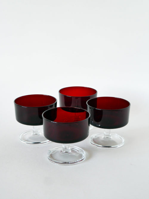 Lot De 4 Coupes À Champagne Luminarc, Modèle "Cavalier", Bordeaux, Design, 1970