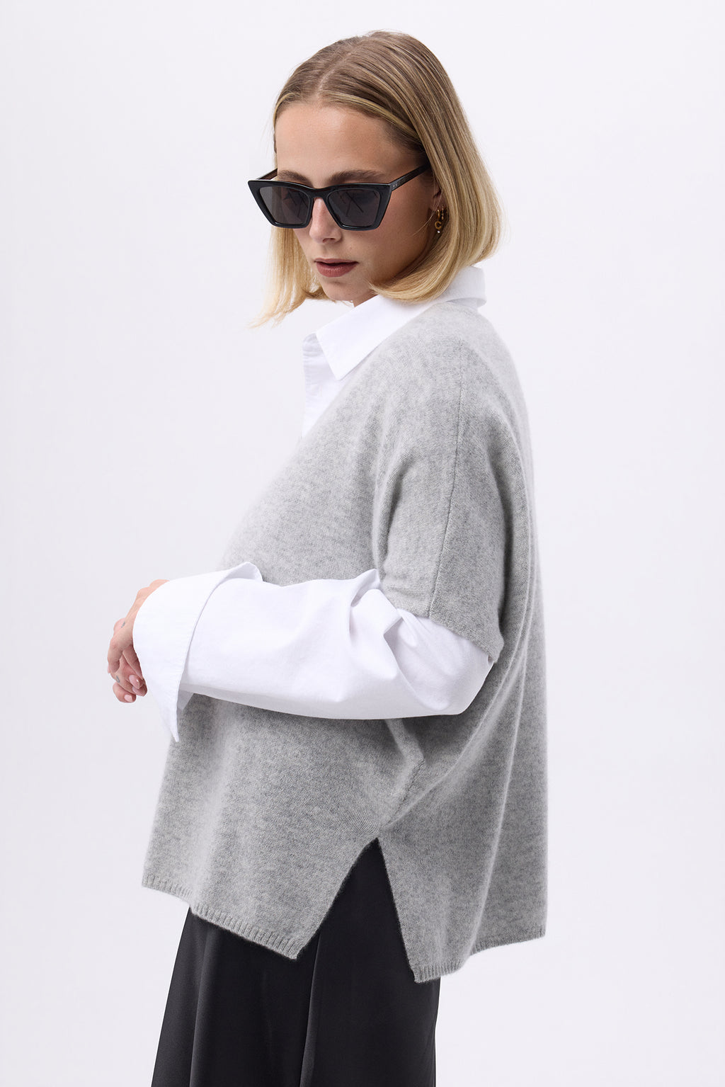 Oversized trui met V-hals mouwloos F Vanina - Lichtgrijs - Dames