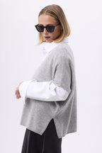 Oversized trui met V-hals mouwloos F Vanina - Lichtgrijs - Dames