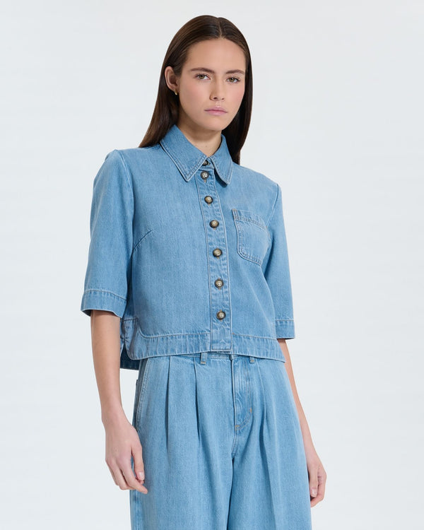 Short light blue shirt_1