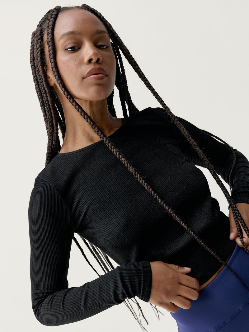 Camiseta Veda Negra - Mujer