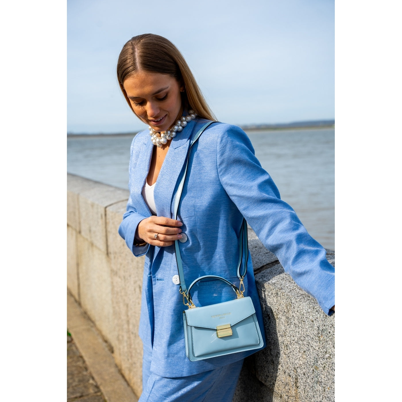 Bolso de hombro Leah - Azul cielo